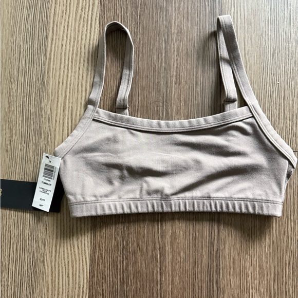 Aritzia Other - Aritzia Light Taupe Butter Bra
